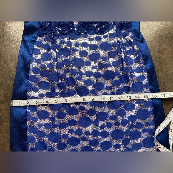 Jessica McClintock Junior’s Women’s Rose Seuqin Dress - SIZE 8 - Picture 13 of 13